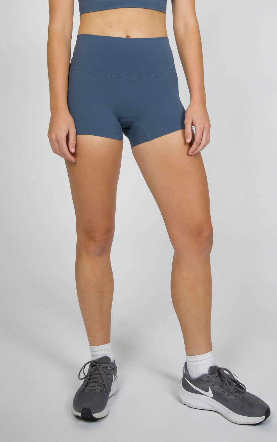 Cascade High-Rise Horizon Short in Smokey Blue — front view